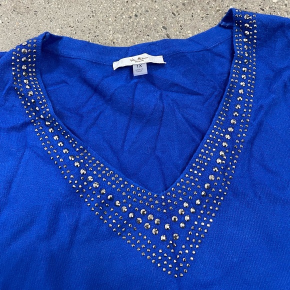 Silver Bling Studs Accent Soft Blue Material blouse size 1X - Picture 3 of 7